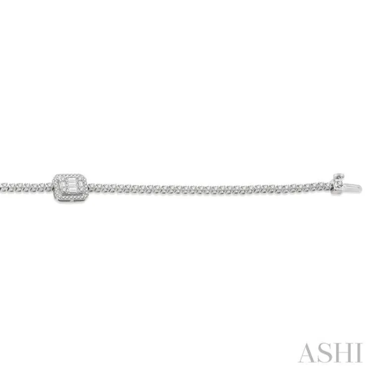 1 1/2 Ctw Fusion Baguette and Round Cut Diamond Bracelet in 14K White Gold