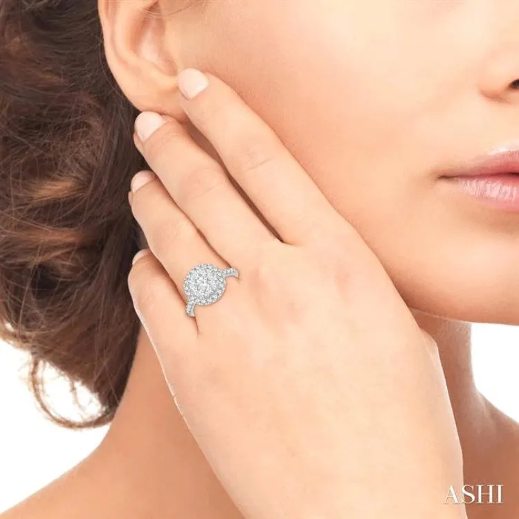 1 1/2 Ctw Round Shape Diamond Lovebright Ring in 14K White Gold