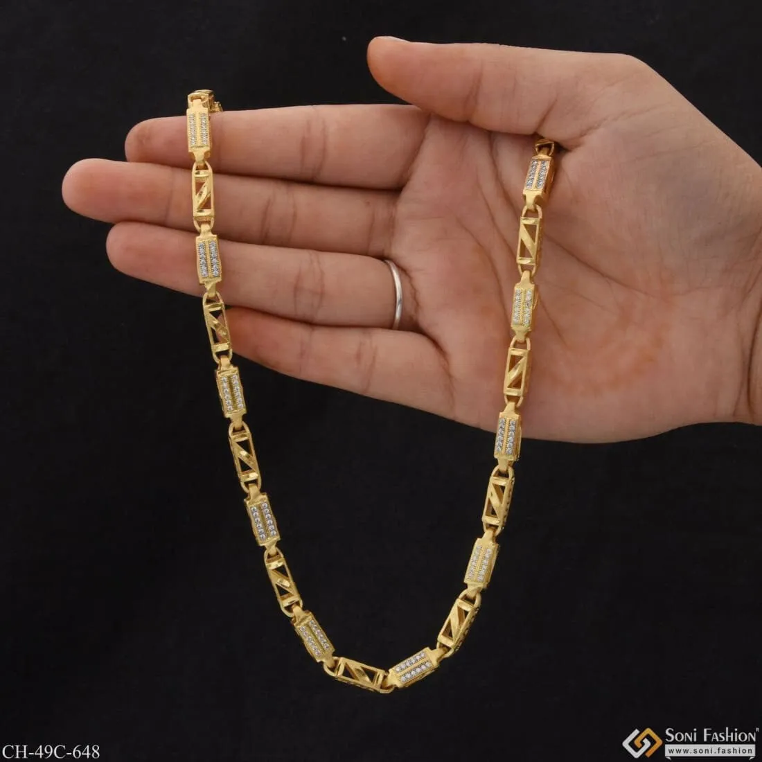 1 Gram Gold Plated Attention-Getting Design High Quality Chain for Men - Style C648