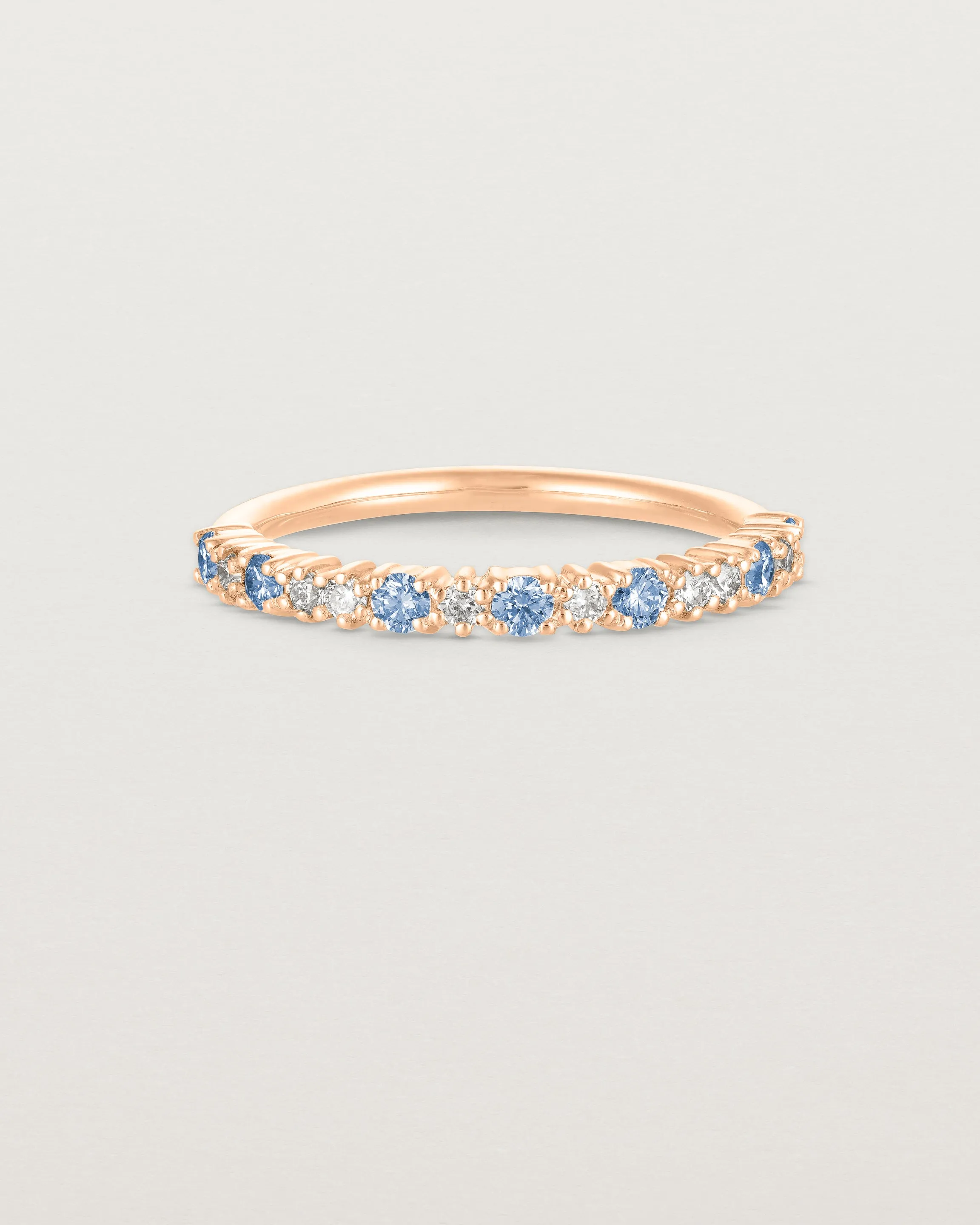 Aurelia Ring – Elegant Ceylon Sapphires & Sparkling Diamonds