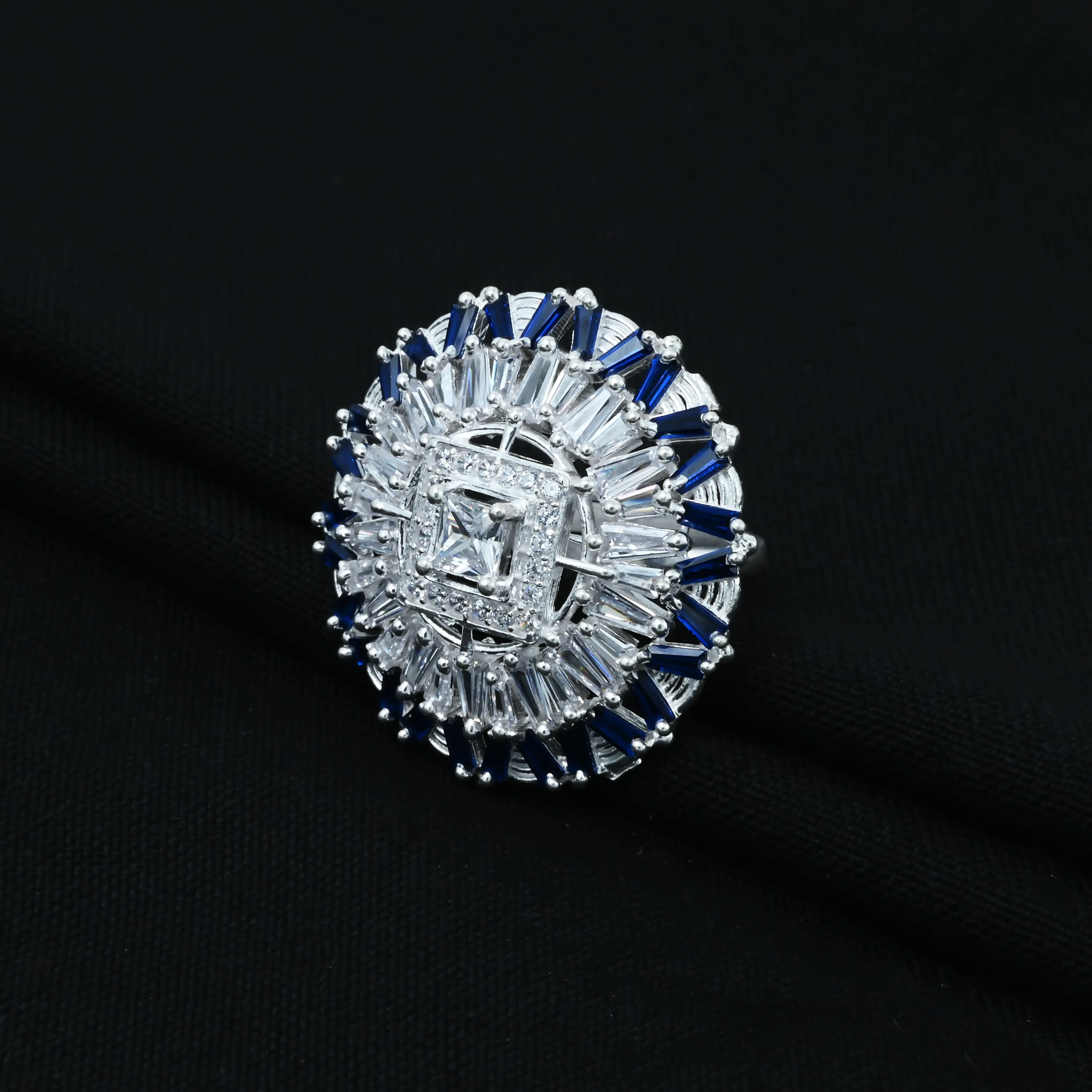 Center Square Design Silver Ring with Blue Stones