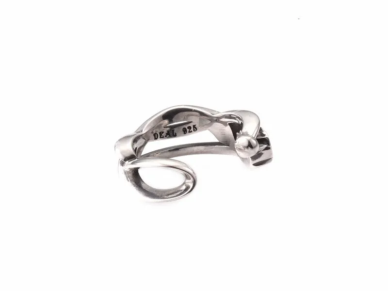 Crossing Snake Earcuff