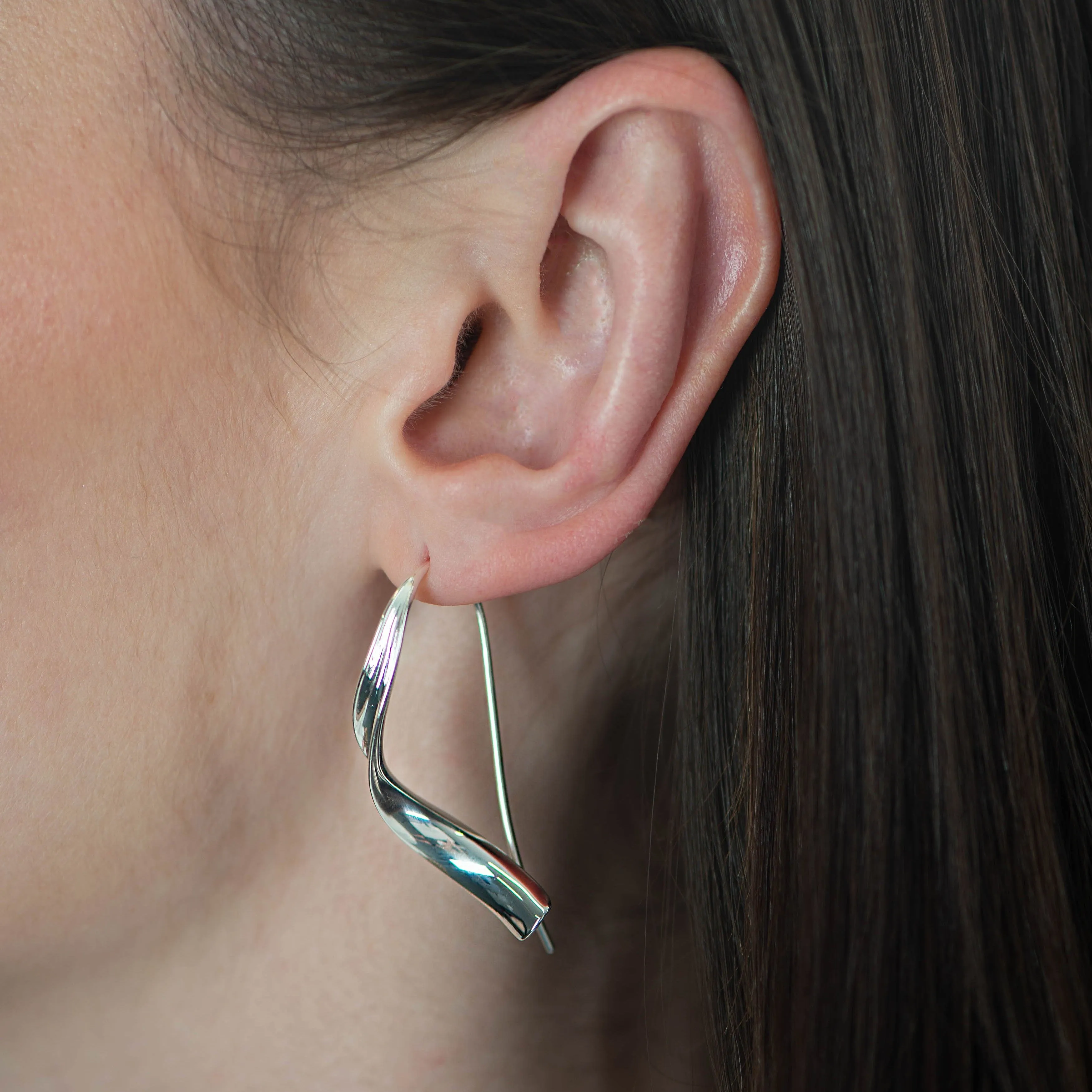 Curve Loop Earrings