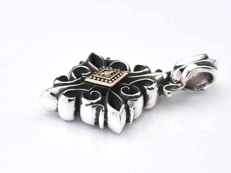 Diamond Shape Gate Pendant