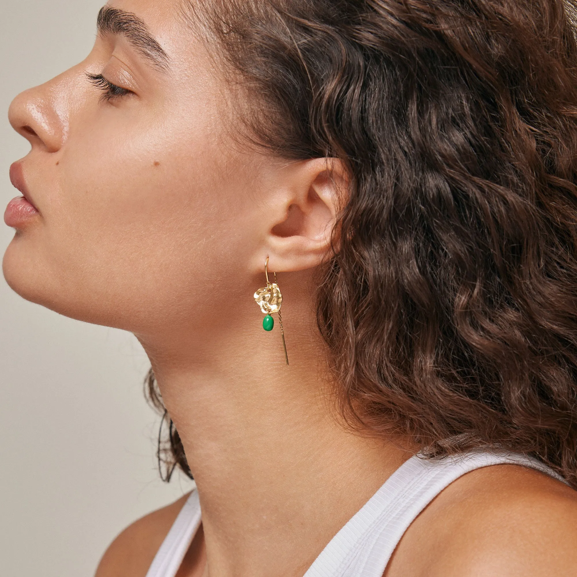 Earring, Kai