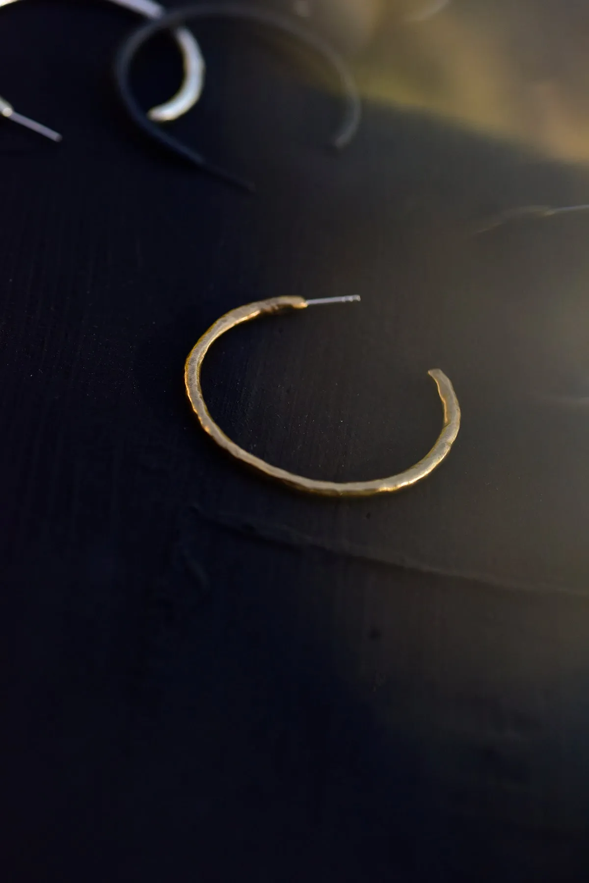 Jalo Hoop Earring in Silver