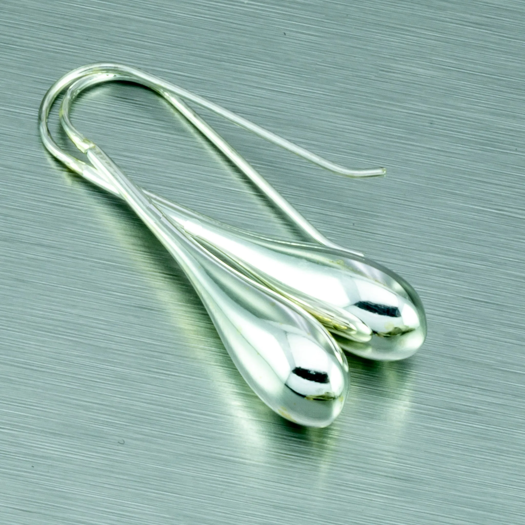 Long Sterling Silver 'Lagrima' Earrings.