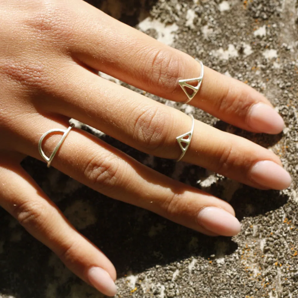 Taika   Tyyneys   Loop - Silver Stacking Ring Combination