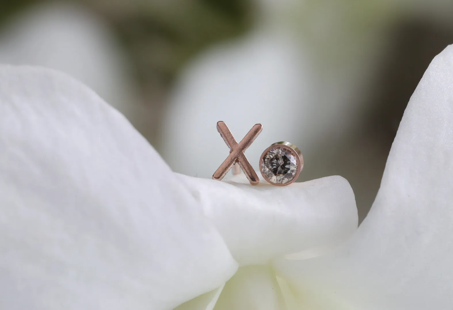 XO' Diamond Stud Earrings